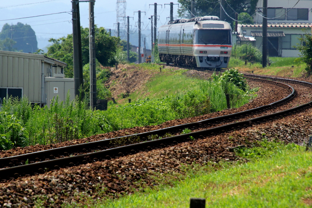 ワイドビューひだ・・カーブを走り抜け～♪
