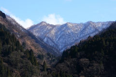 山