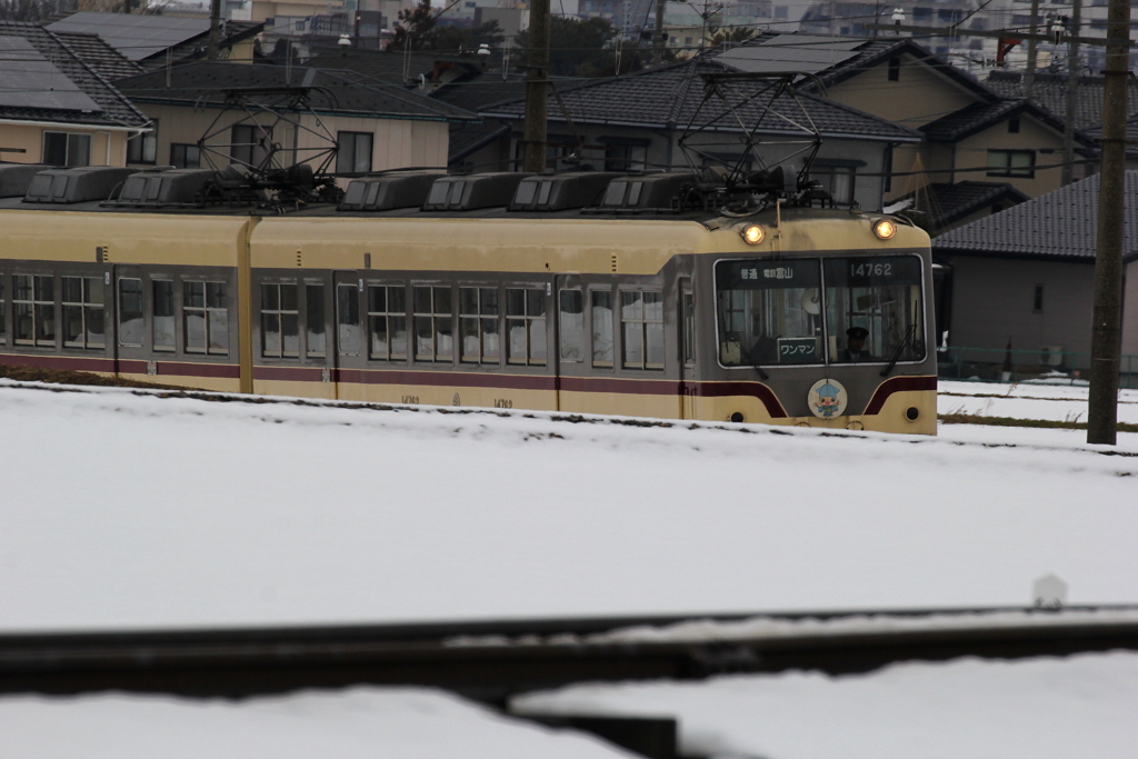 大雪で電車君が大変だぁ～