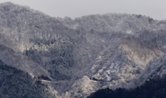 山は雪