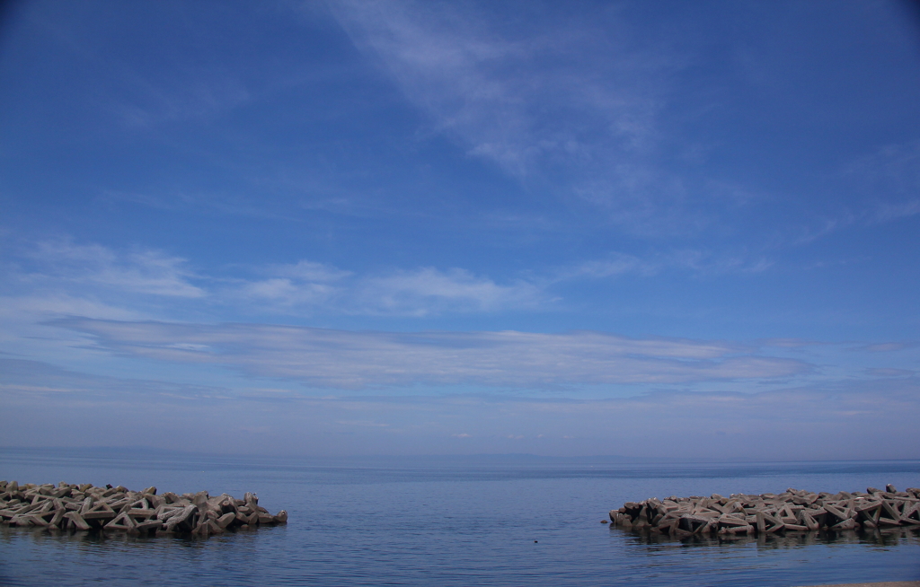 海は広いなぁ～