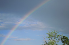 雨あがりかけの空