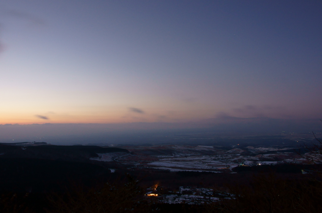 阿蘇の夜明け（久住山麓より）