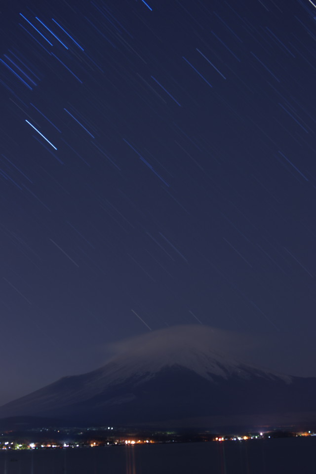 星から身を守る山