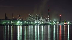 石油コンビナートの夜景