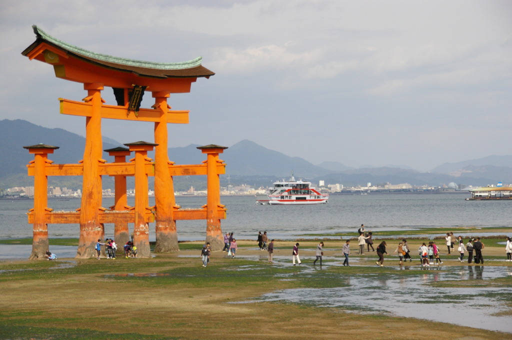 反対側から見た大鳥居