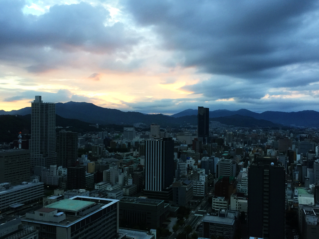 広島の朝焼け
