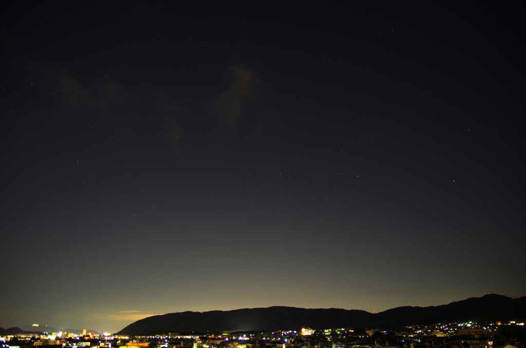 夜景（蠍座を見る）