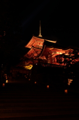 清水寺秋のライトアップ4