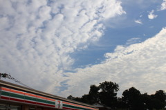 コンビニと空