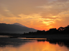 夕暮れの吉野川②