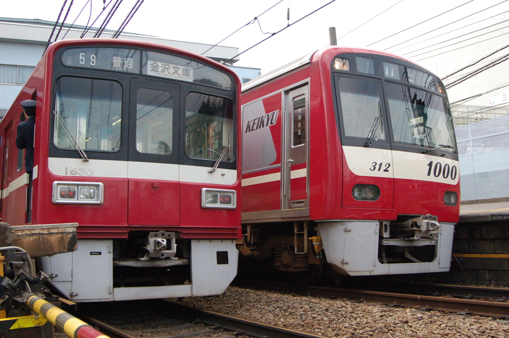 すれ違い