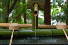水