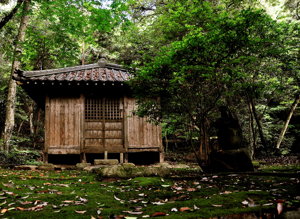 古刹常在山如法寺　1