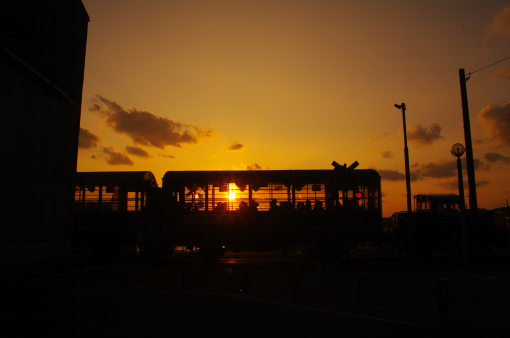 潮風列車は今日も行く