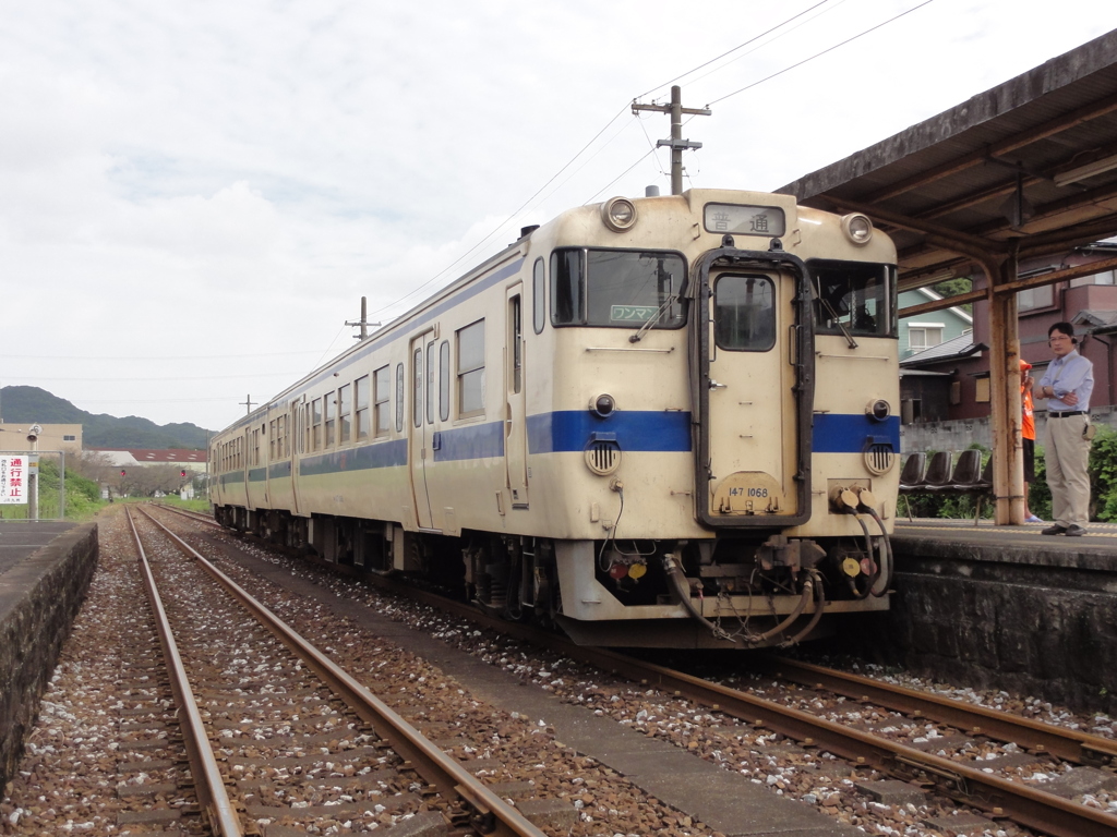 出発を待つ列車