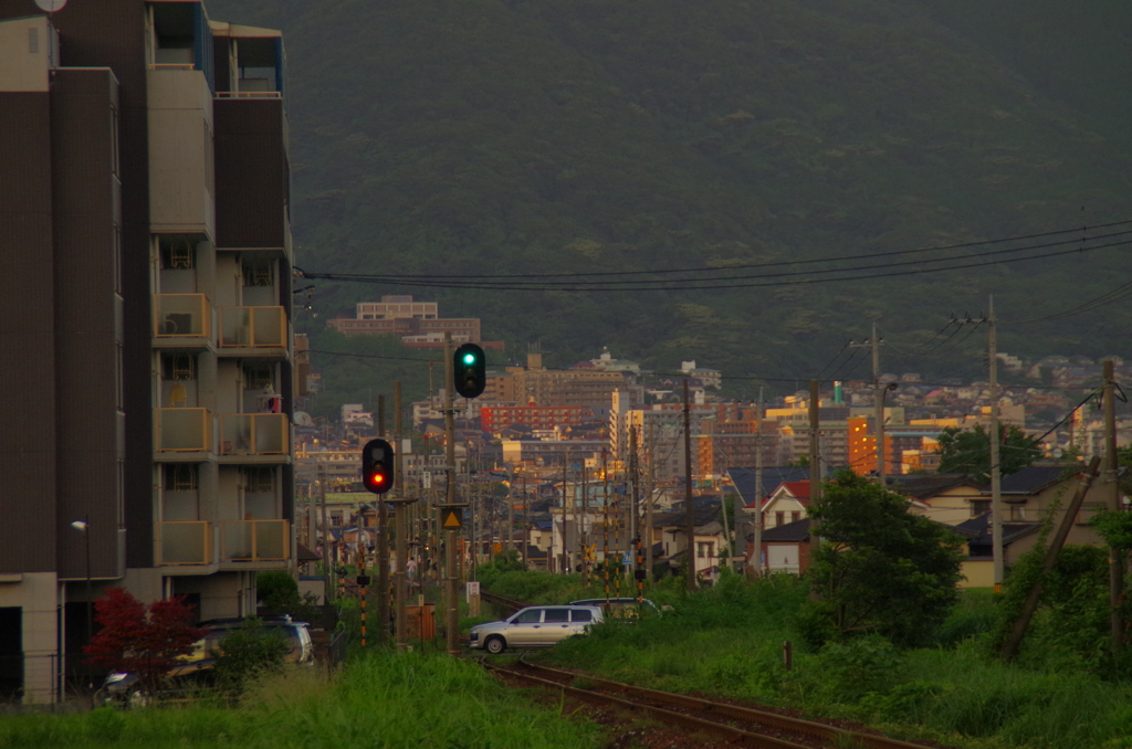 駅前の踏切