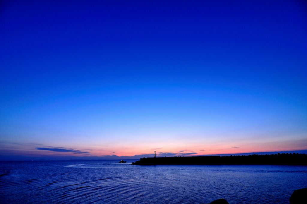 蒼い空海
