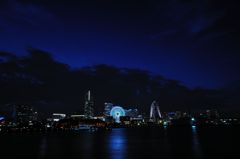 ブルーライトヨコハマ