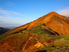 朝焼けする大日岳