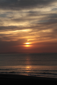 海と日の出