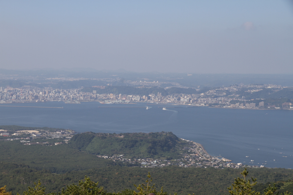 桜島から見た錦江湾