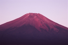早朝の富士山です。