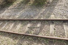 線路へ