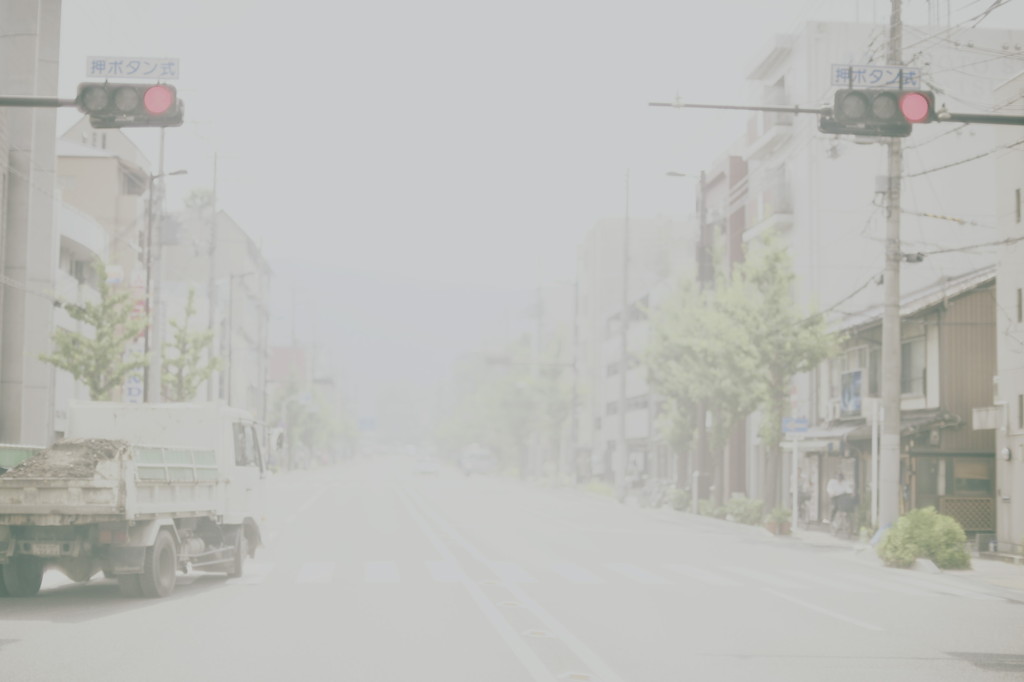 白い日、赤信号
