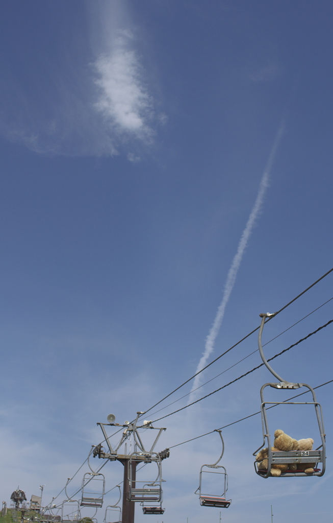 空とリフトとラブ