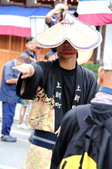 男性の踊りも結構いけてます