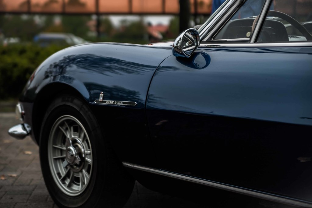 Fiat Dino 2