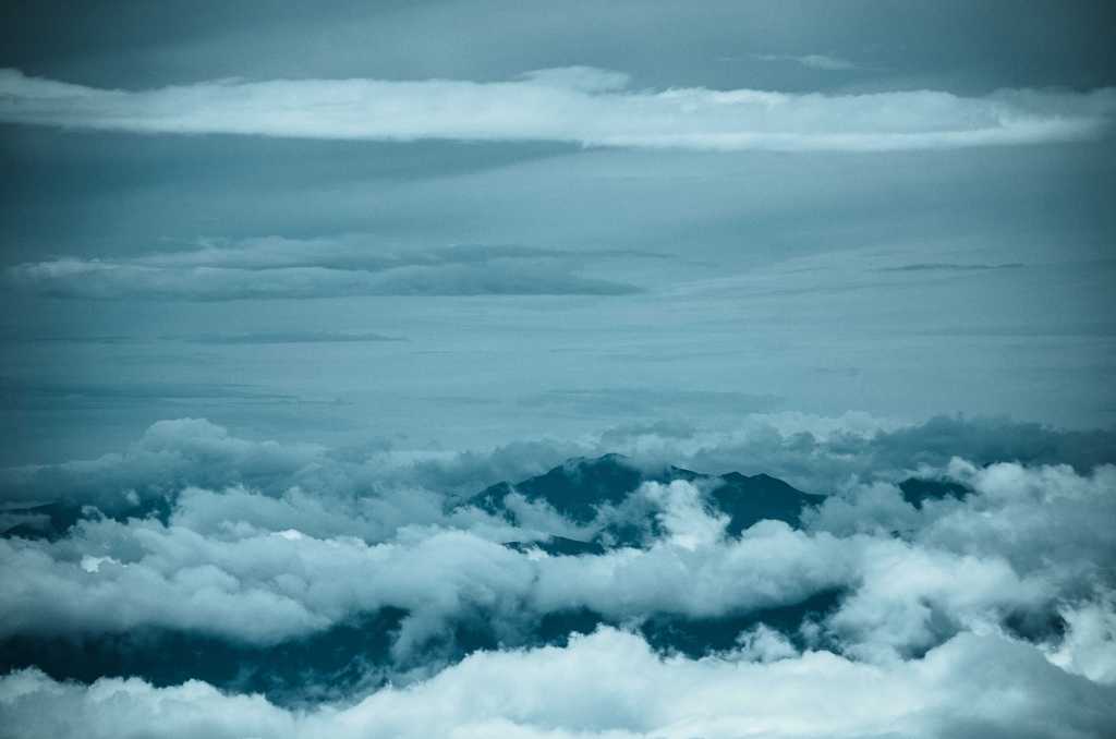 2400m
