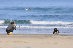 ぽかぽか陽気の海辺で...