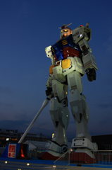 ガンダムライトアップ