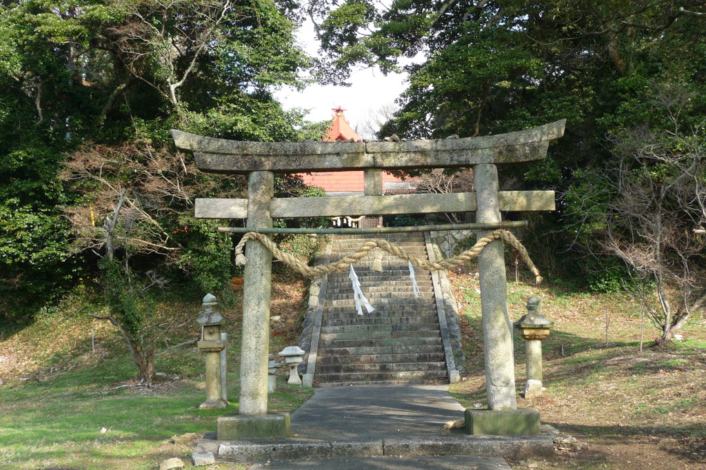 津布田八幡宮