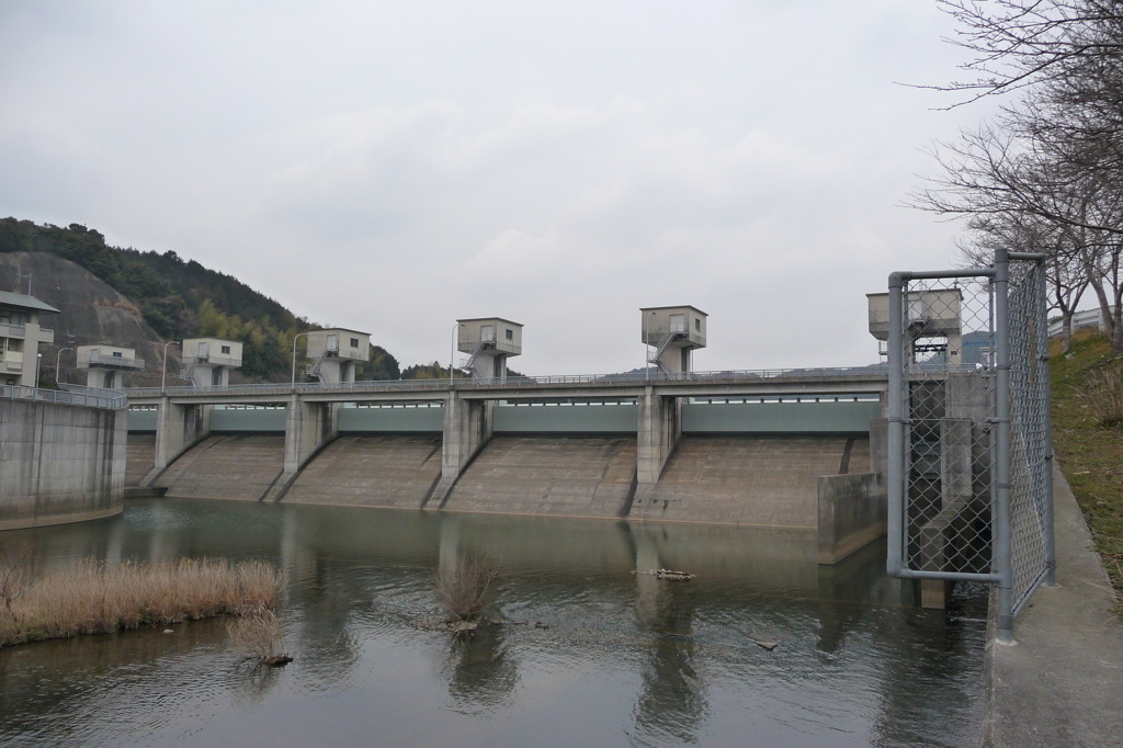 湯の原ダム
