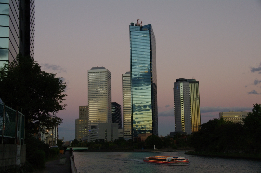 大阪OBPの夕暮れ