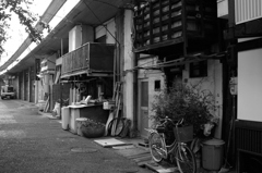 高架下の生活