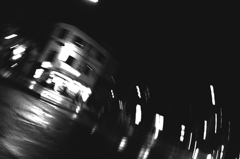 夜が回る