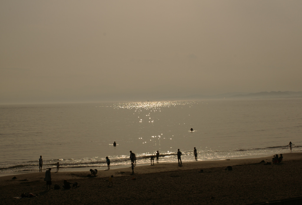 夕暮れ・江ノ島２