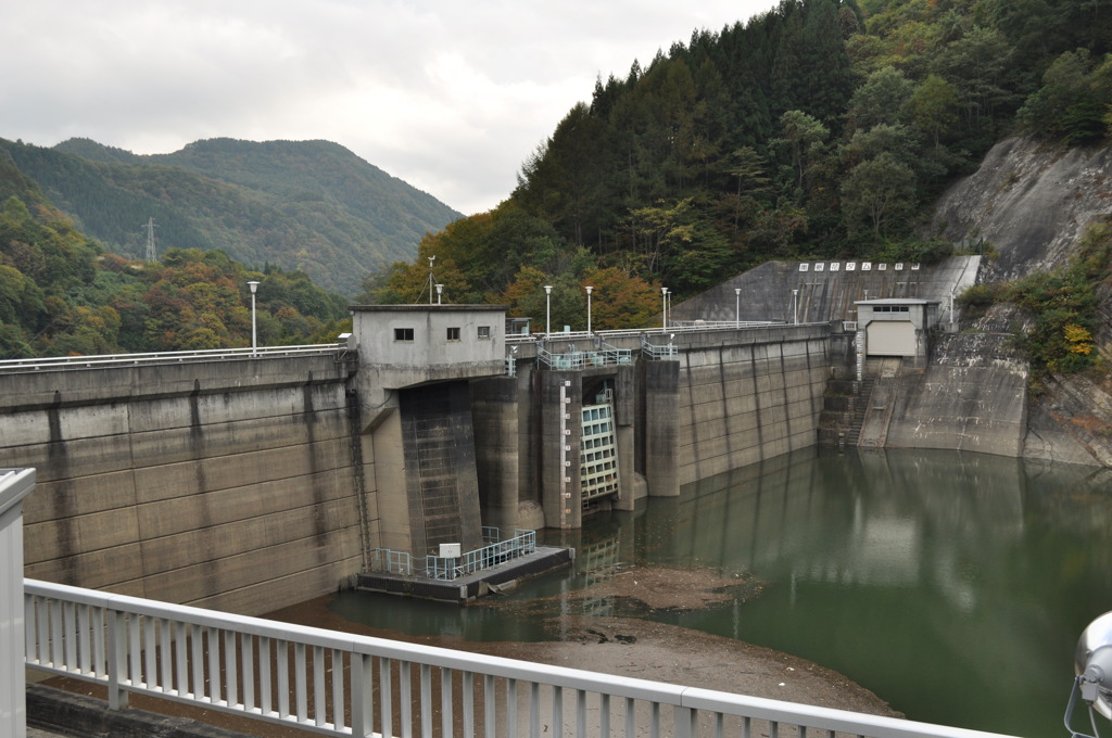 奥裾花ダム