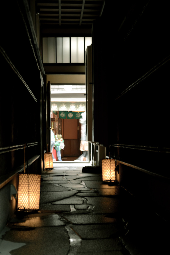 路地を抜けたら