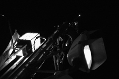 見上げれば、そこに