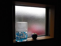 朝一のトイレの窓から