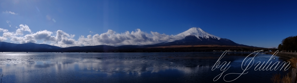 山中湖にて