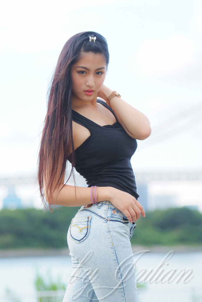 Hard Rock Woman