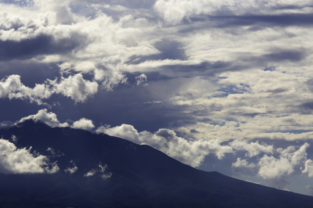 荒々しい岩木山