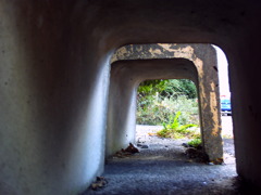 トンネルの先