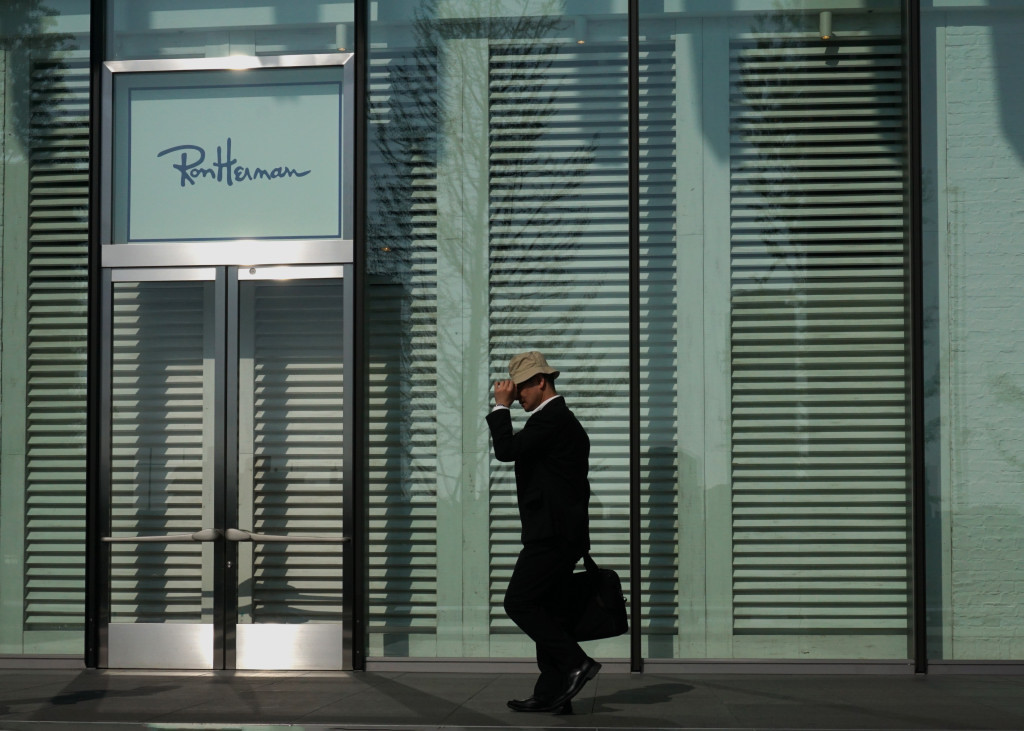 帽子の似合う男